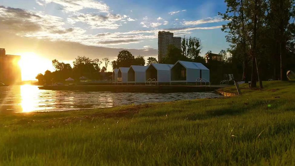 Seaside Pod
